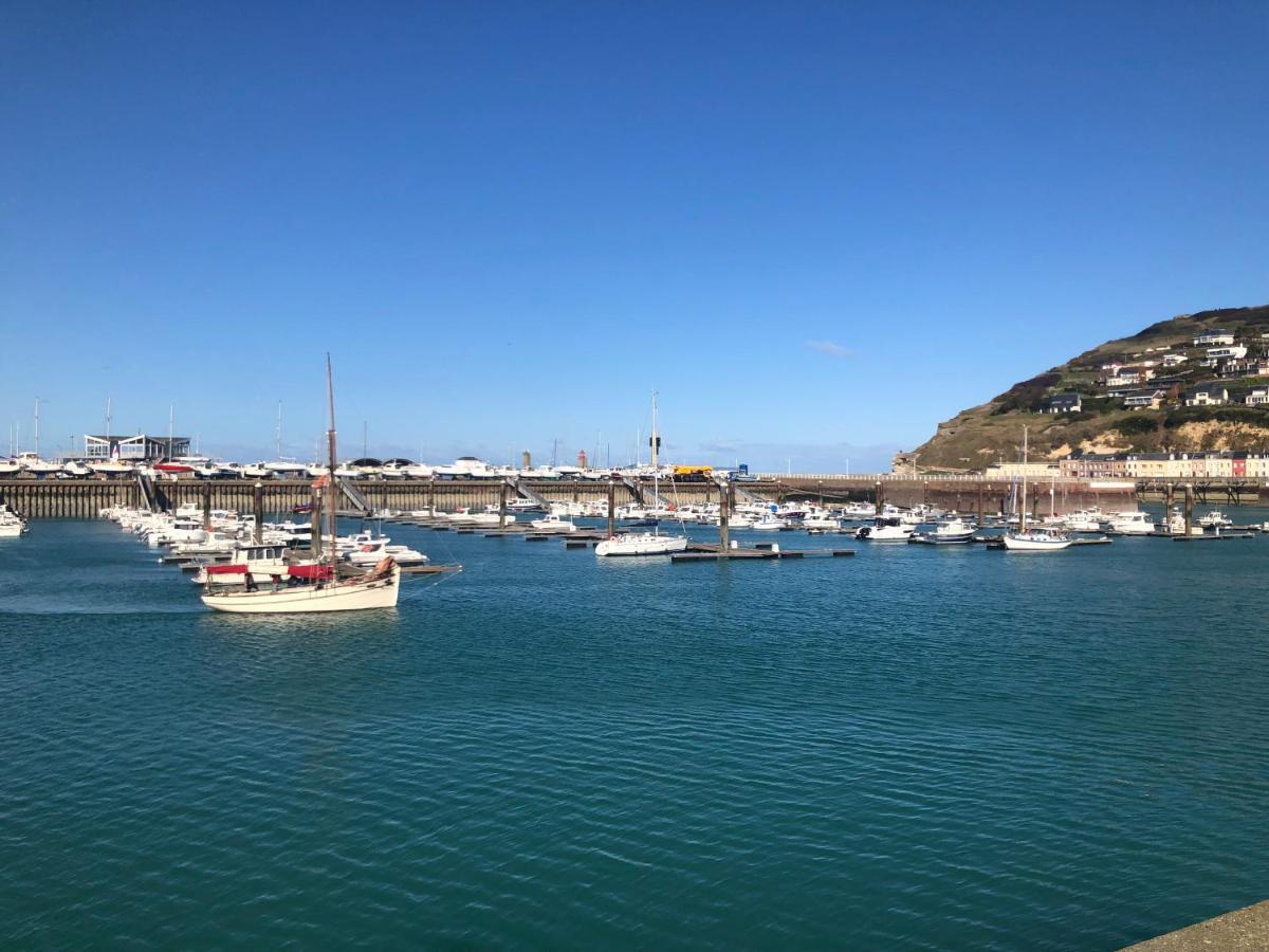 Captain Yoo - Benec' - App Industriel Sur Le Port Fecamp Exterior photo